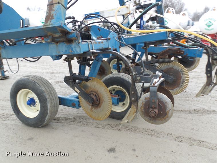 image for item DC2769 2004 Ag Systems Nitromaster 7000  anhydrous ammonia applicator