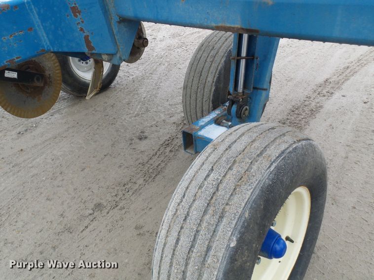 image for item DC2769 2004 Ag Systems Nitromaster 7000  anhydrous ammonia applicator