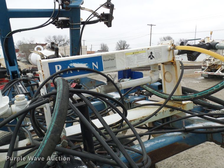 image for item DC2769 2004 Ag Systems Nitromaster 7000  anhydrous ammonia applicator