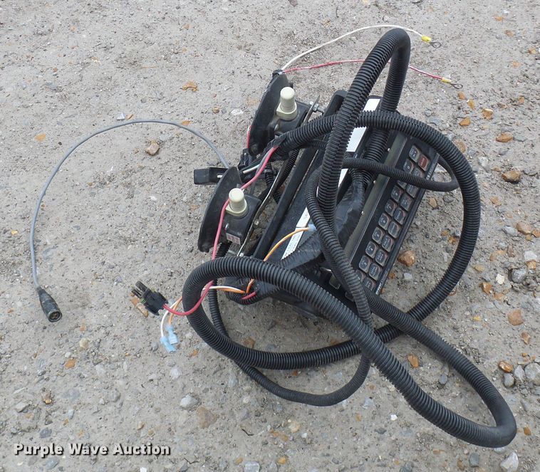 image for item DC2769 2004 Ag Systems Nitromaster 7000  anhydrous ammonia applicator