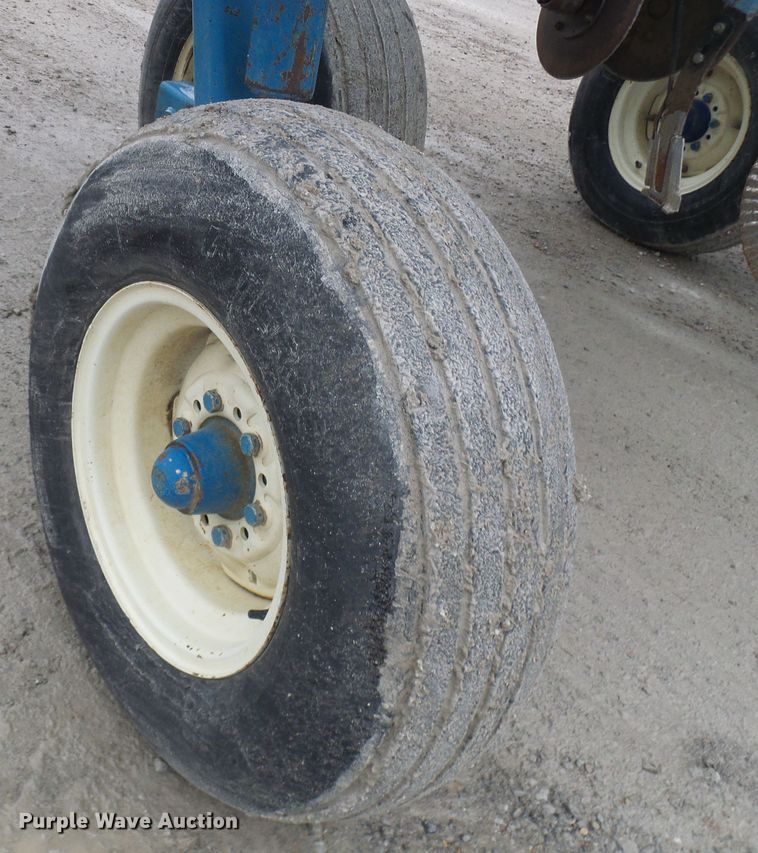 image for item DC2770 2005 Ag Systems Nitromaster 7000  anhydrous ammonia applicator