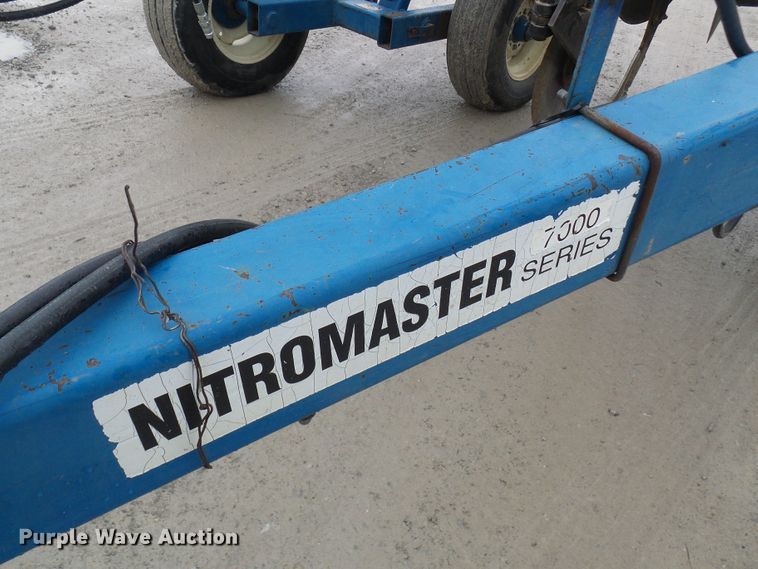 image for item DC2771 2006 Ag Systems Nitromaster 7000  anhydrous ammonia applicator