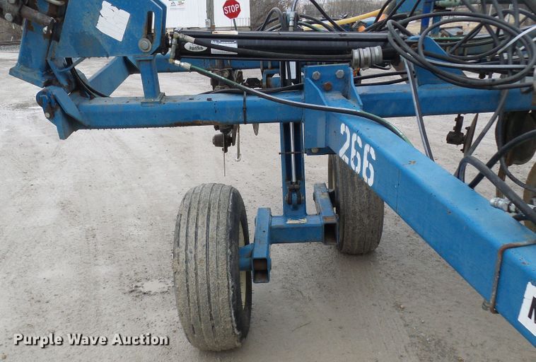 image for item DC2771 2006 Ag Systems Nitromaster 7000  anhydrous ammonia applicator