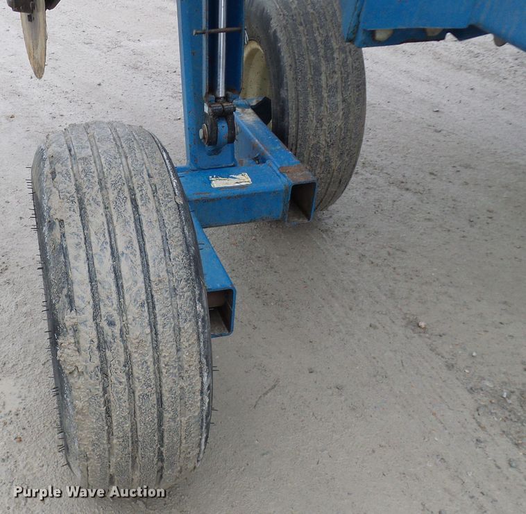 image for item DC2771 2006 Ag Systems Nitromaster 7000  anhydrous ammonia applicator