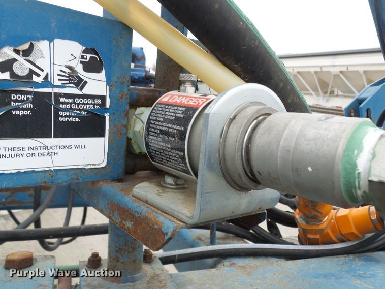 image for item DC2771 2006 Ag Systems Nitromaster 7000  anhydrous ammonia applicator