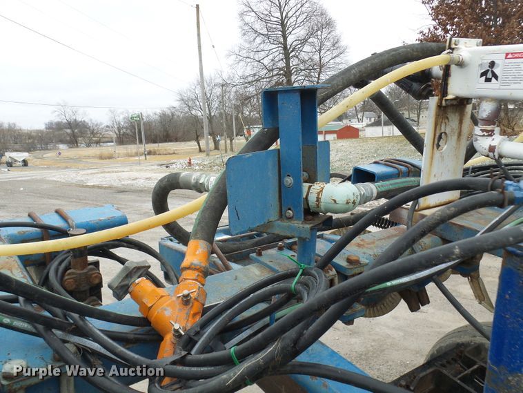 image for item DC2771 2006 Ag Systems Nitromaster 7000  anhydrous ammonia applicator