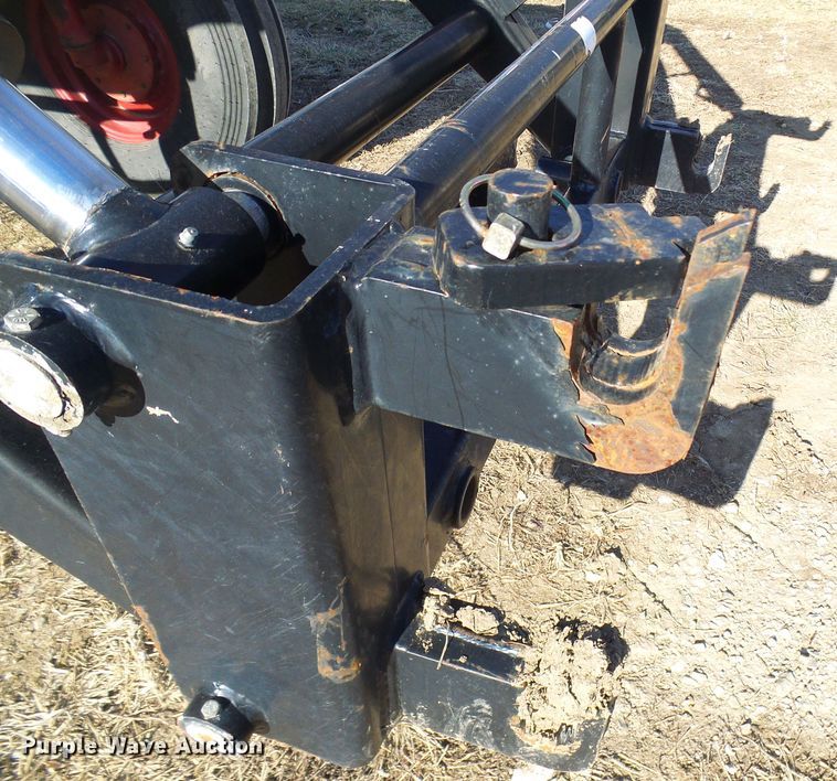 image for item DC2807 International 856  tractor