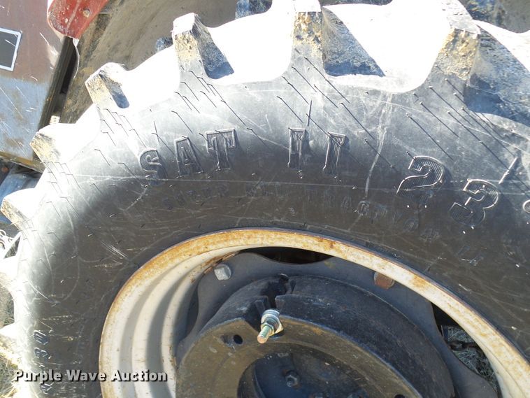 image for item DC2812 1990 Case 685 XL  tractor