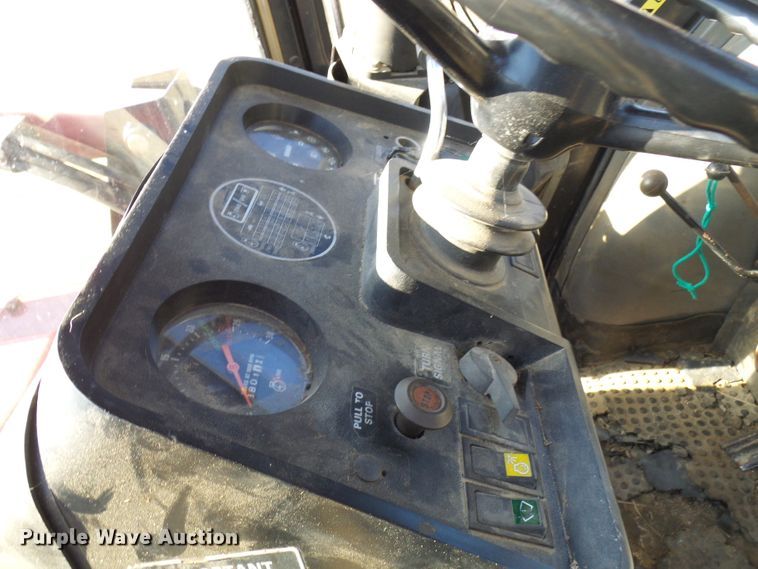 image for item DC2812 1990 Case 685 XL  tractor