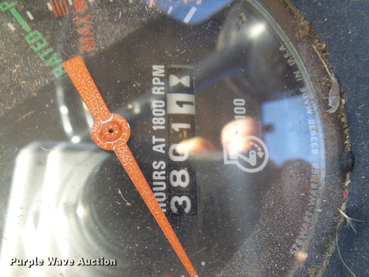 image for item DC2812 1990 Case 685 XL  tractor