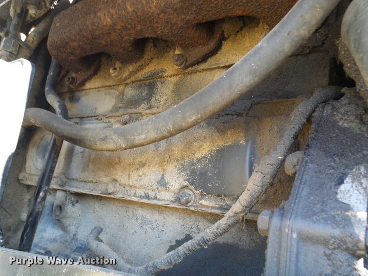 image for item DC2812 1990 Case 685 XL  tractor