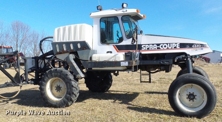 image for item DC2813 AGCO SpraCoupe 4440  sprayer