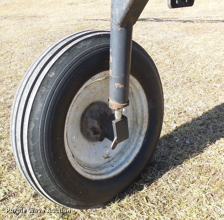 image for item DC2813 AGCO SpraCoupe 4440  sprayer