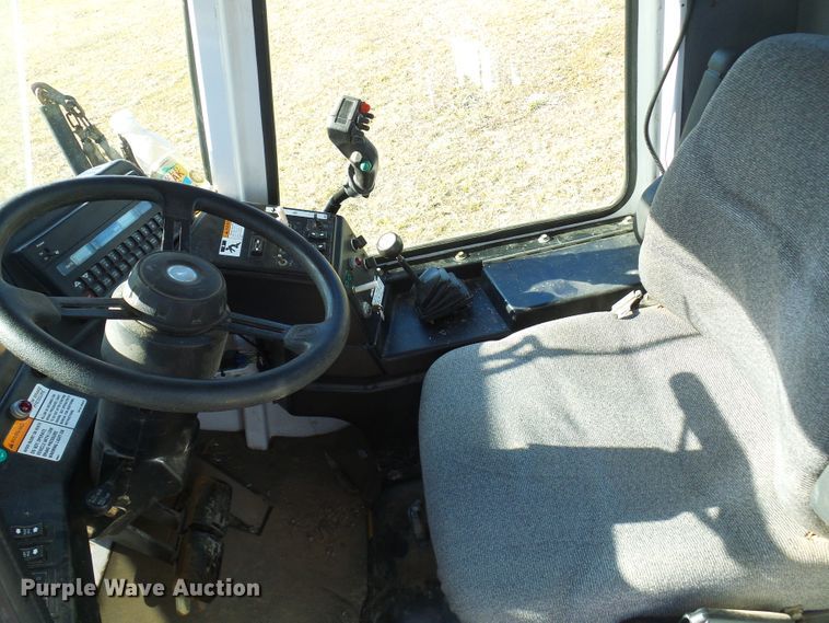 image for item DC2813 AGCO SpraCoupe 4440  sprayer