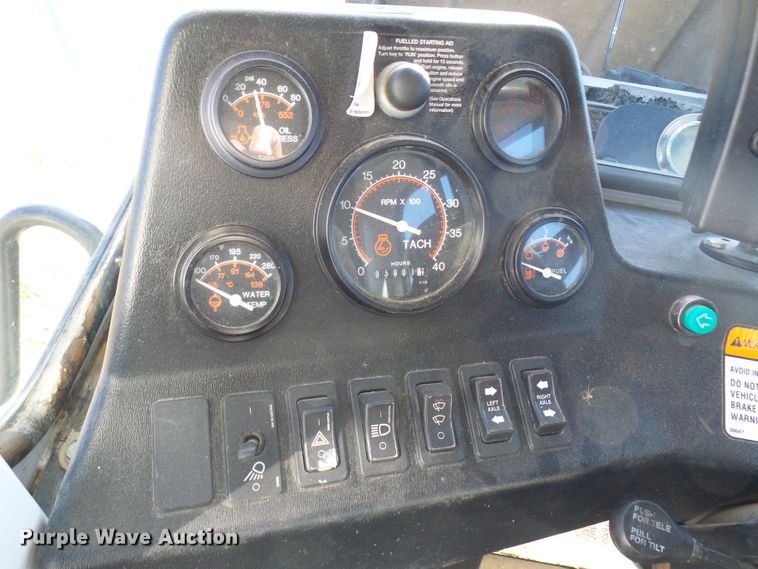 image for item DC2813 AGCO SpraCoupe 4440  sprayer