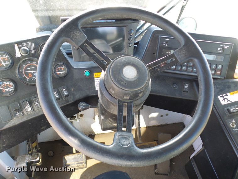 image for item DC2813 AGCO SpraCoupe 4440  sprayer