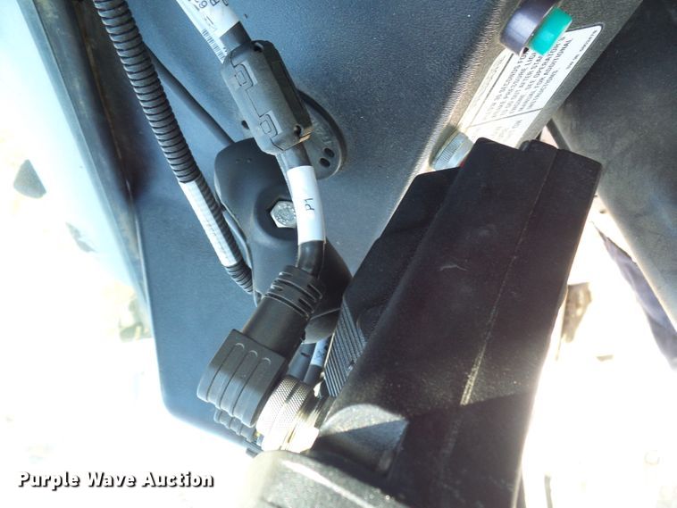 image for item DC2813 AGCO SpraCoupe 4440  sprayer