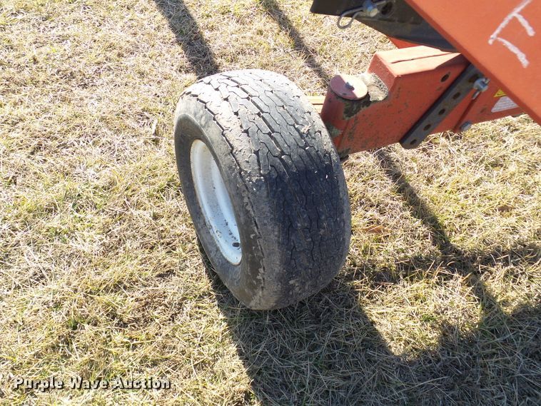 image for item DC2815 Unverferth HT25  header trailer