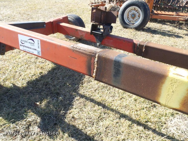 image for item DC2815 Unverferth HT25  header trailer