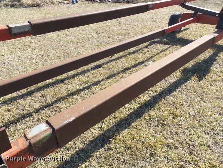 image for item DC2815 Unverferth HT25  header trailer