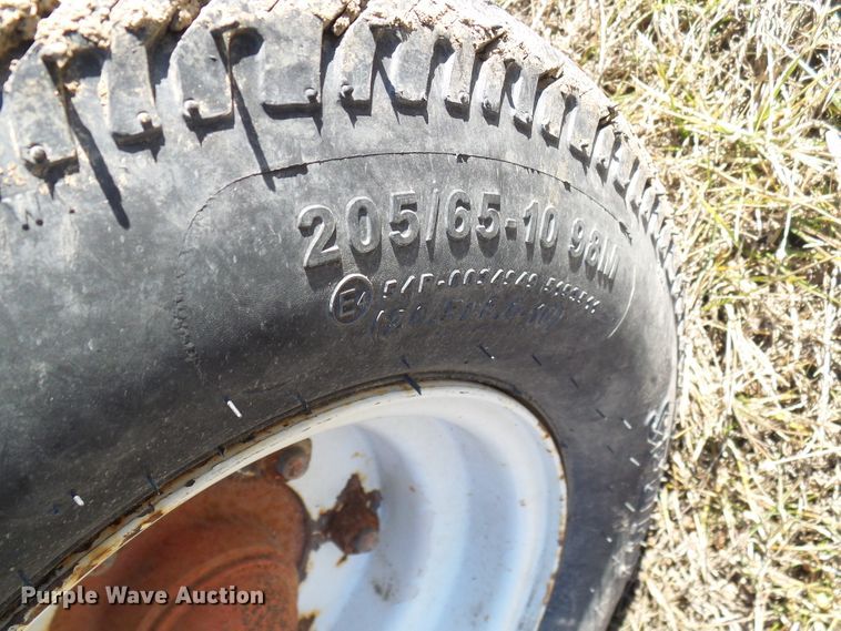 image for item DC2815 Unverferth HT25  header trailer