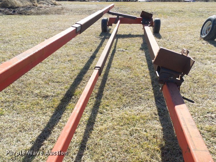 image for item DC2815 Unverferth HT25  header trailer