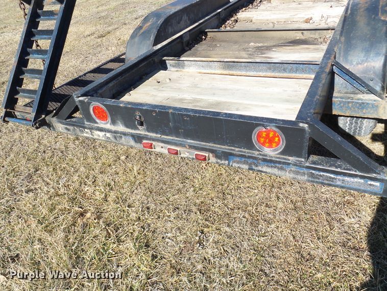 image for item DC2818 2017 Shopbuilt  sprayer trailer