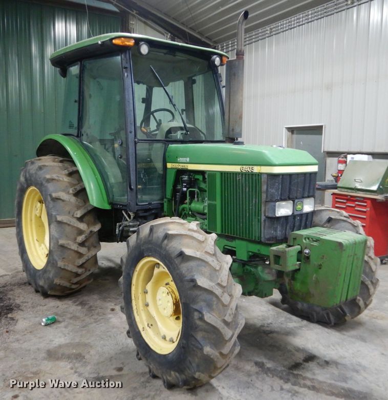 image for item DC8787 2007 John Deere 6403  MFWD tractor