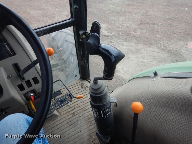 image for item DC8787 2007 John Deere 6403  MFWD tractor