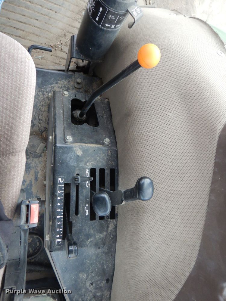 image for item DC8787 2007 John Deere 6403  MFWD tractor