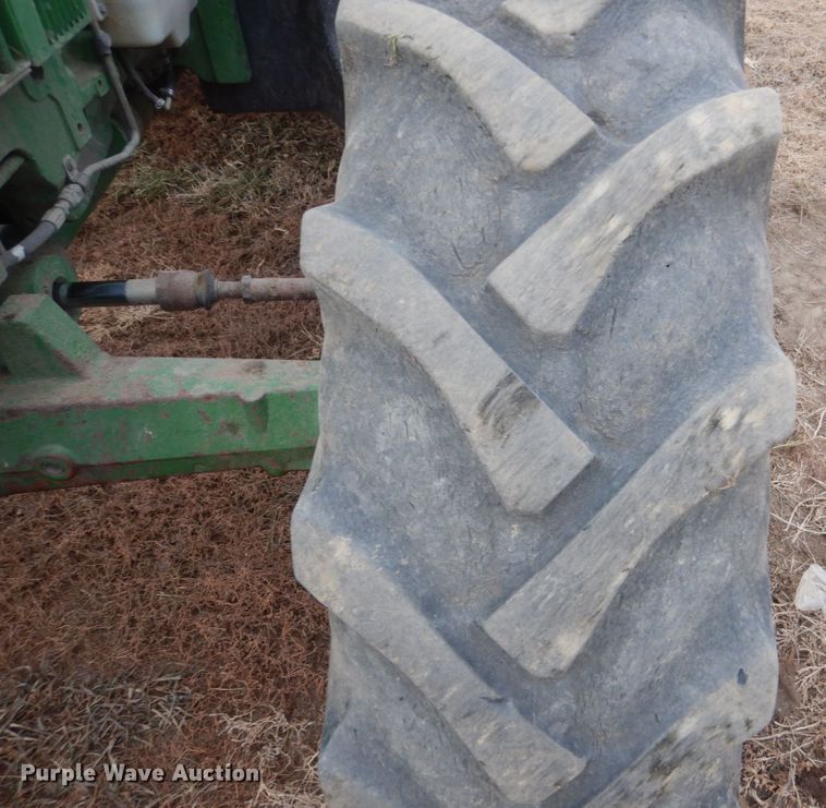 image for item DC8787 2007 John Deere 6403  MFWD tractor