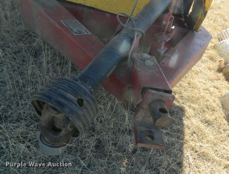 image for item DF4649 New Holland 358 grinder mixer