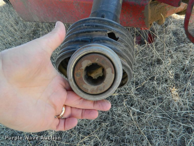 image for item DF4649 New Holland 358 grinder mixer