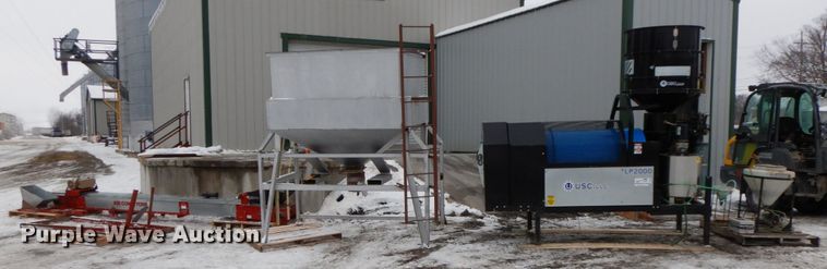 image for item DF6359 USC LP2000 seed treater