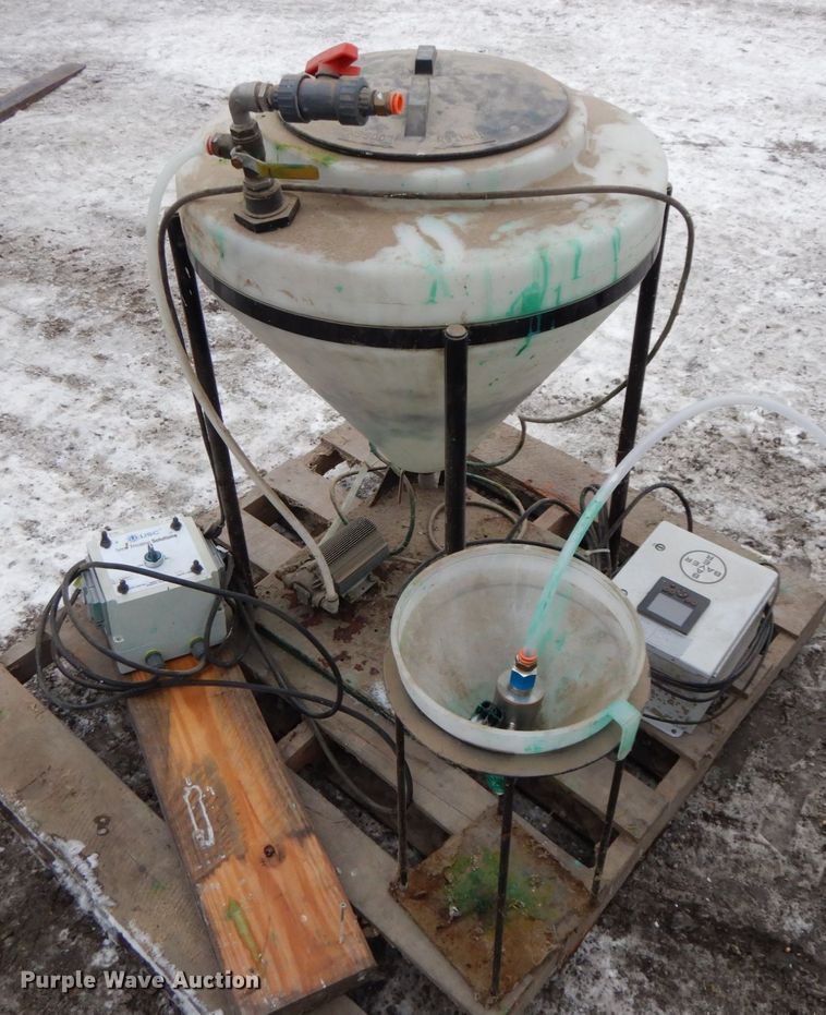 image for item DF6359 USC LP2000 seed treater