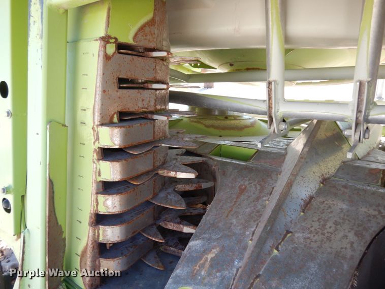 image for item DG1597 2015 Claas Orbis 750  rotary forage head