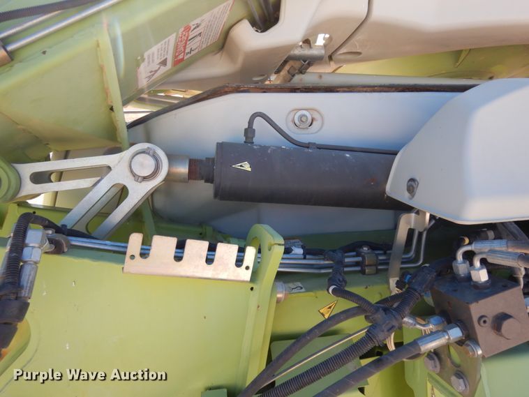 image for item DG1597 2015 Claas Orbis 750  rotary forage head