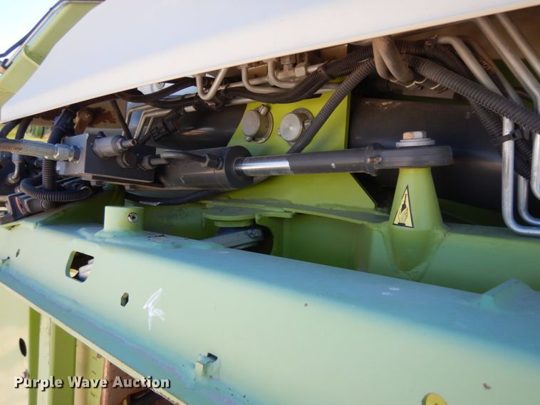 image for item DG1597 2015 Claas Orbis 750  rotary forage head