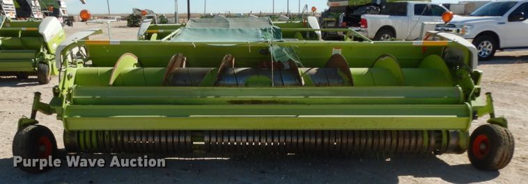 image for item DG1599 2015 Claas 380  pickup head