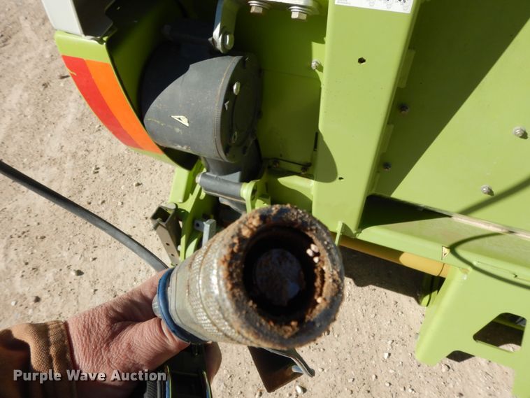 image for item DG1599 2015 Claas 380  pickup head