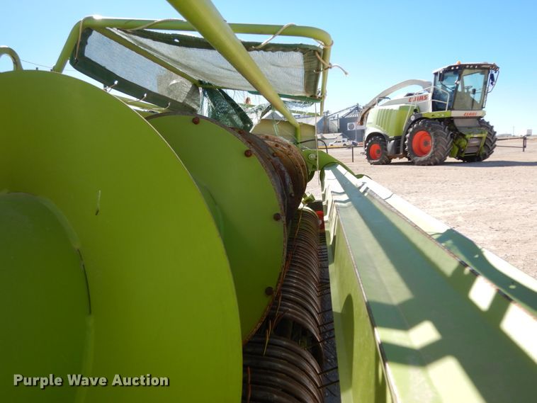 image for item DG1599 2015 Claas 380  pickup head