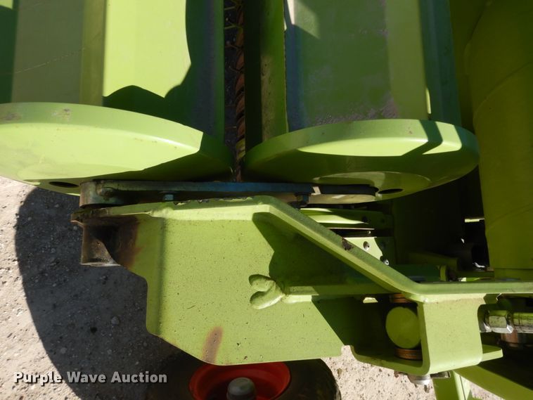 image for item DG1599 2015 Claas 380  pickup head