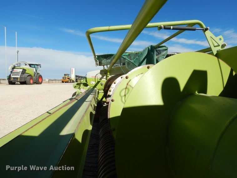 image for item DG1599 2015 Claas 380  pickup head