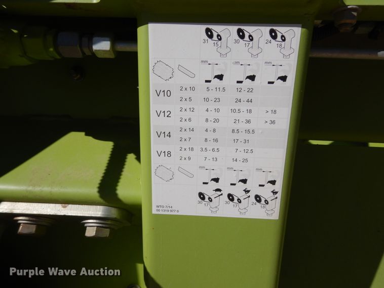 image for item DG1599 2015 Claas 380  pickup head