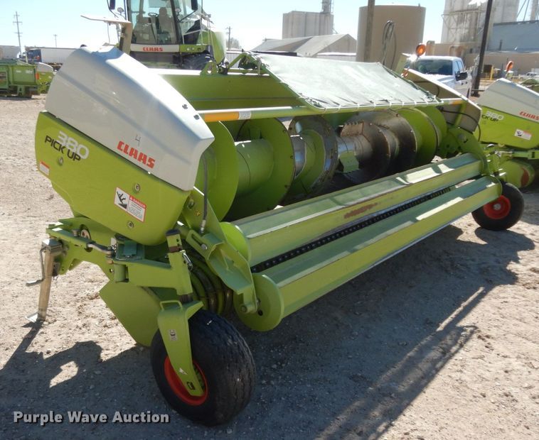 image for item DG1600 2015 Claas 380  pickup head