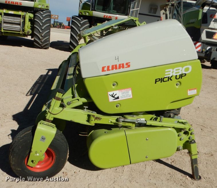 image for item DG1600 2015 Claas 380  pickup head