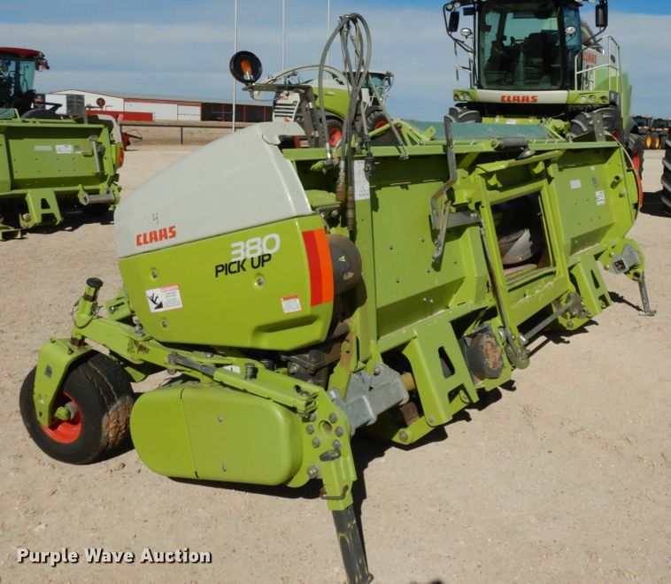image for item DG1600 2015 Claas 380  pickup head