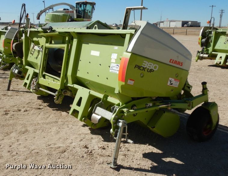 image for item DG1600 2015 Claas 380  pickup head