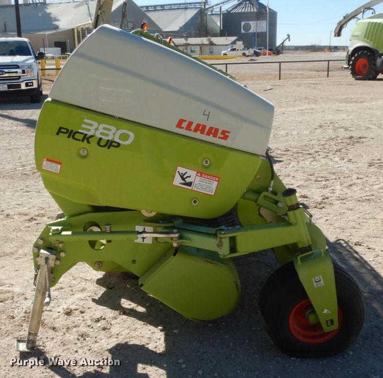 image for item DG1600 2015 Claas 380  pickup head