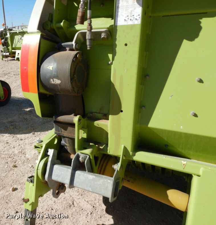 image for item DG1600 2015 Claas 380  pickup head